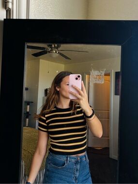 Forever 21 Black & Yellow Striped Short-Sleeve Crop Top